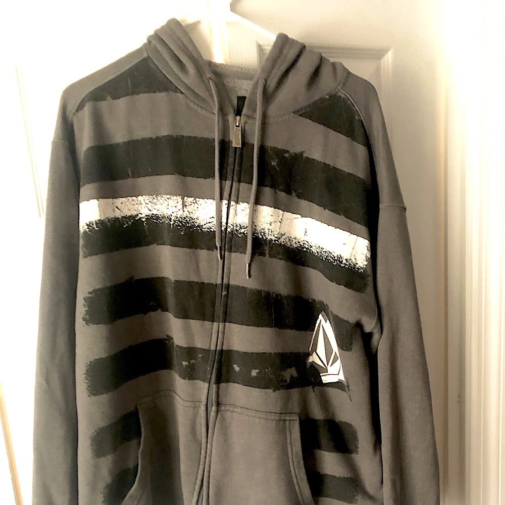 Gray Volcom zip up